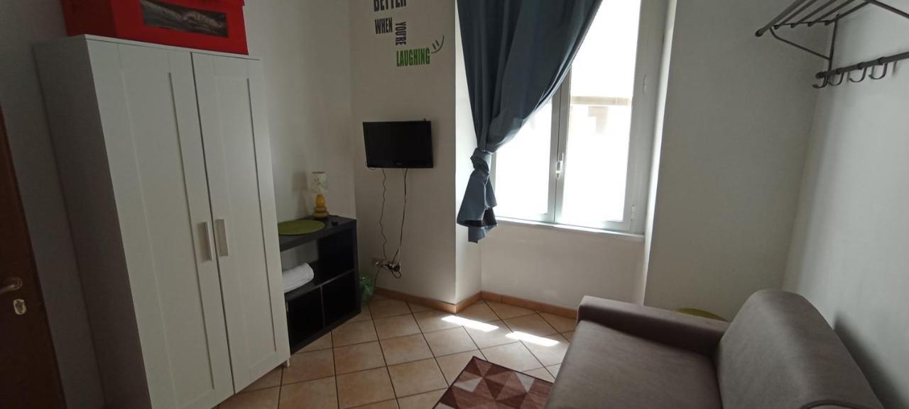 Appartement Merulana: A Due Passi Dal Colosseo Rome